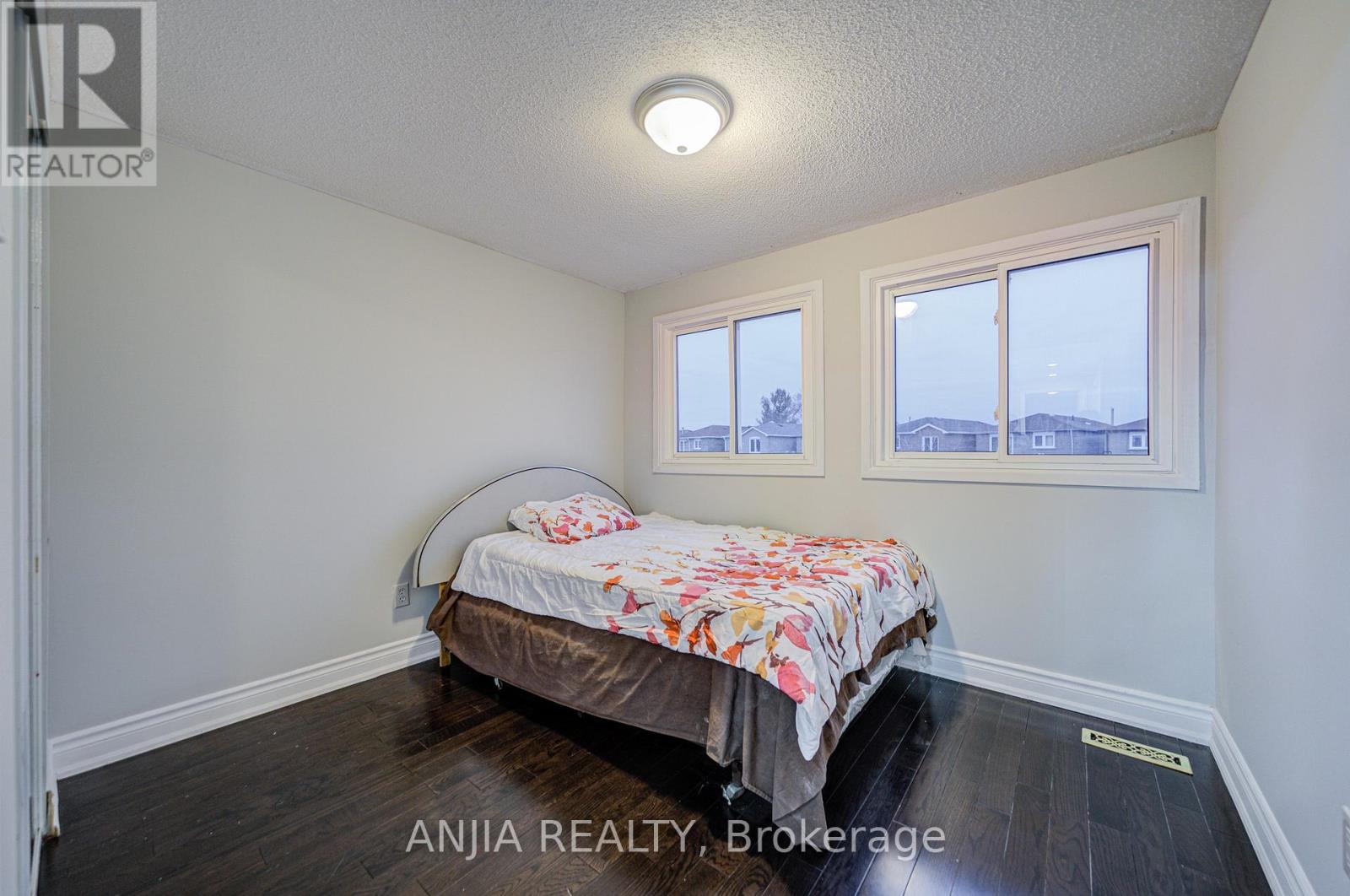 34 Terrosa Road, Markham, Ontario  L3S 2M7 - Photo 27 - N12076045