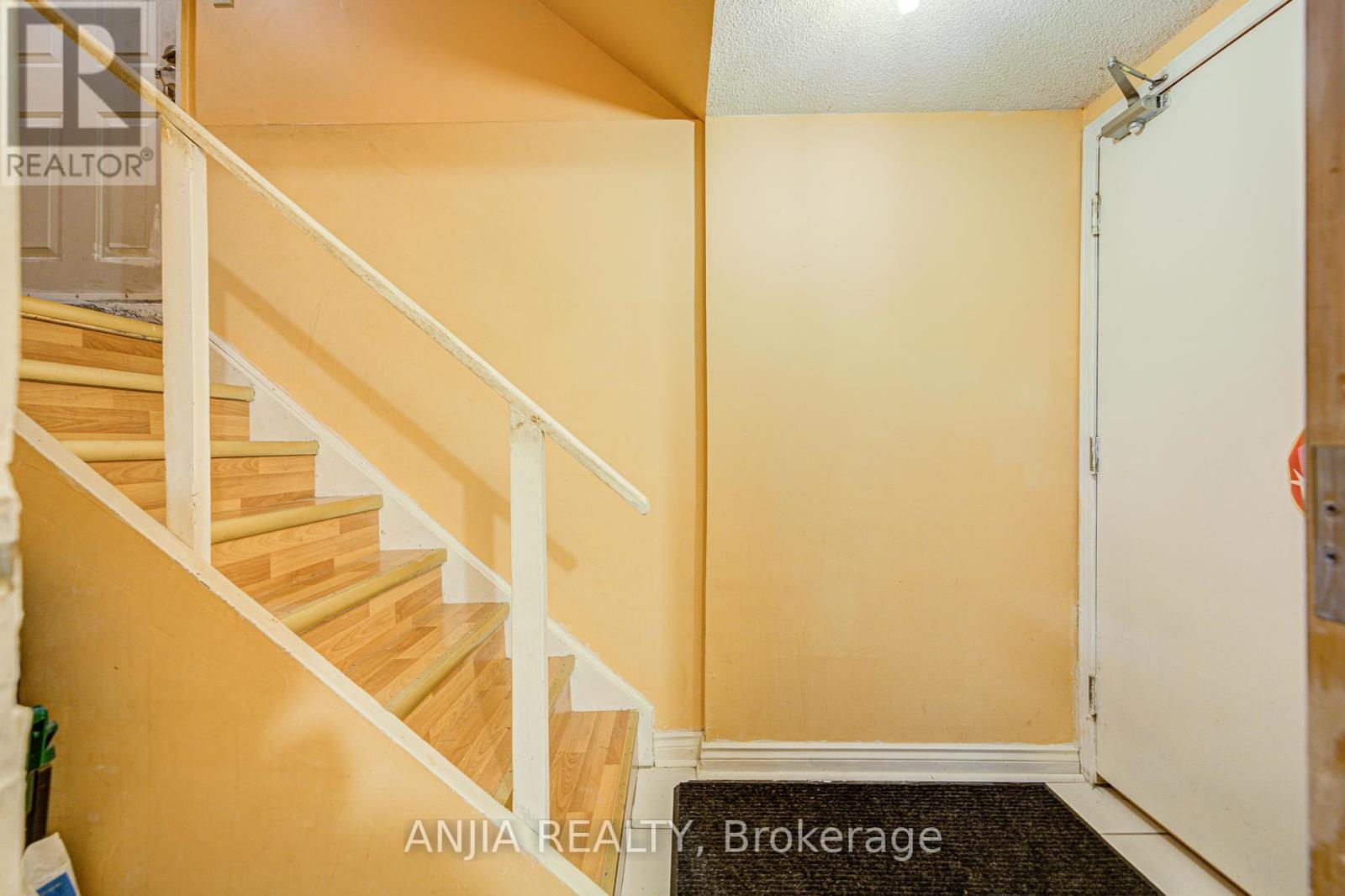 34 Terrosa Road, Markham, Ontario  L3S 2M7 - Photo 30 - N12076045