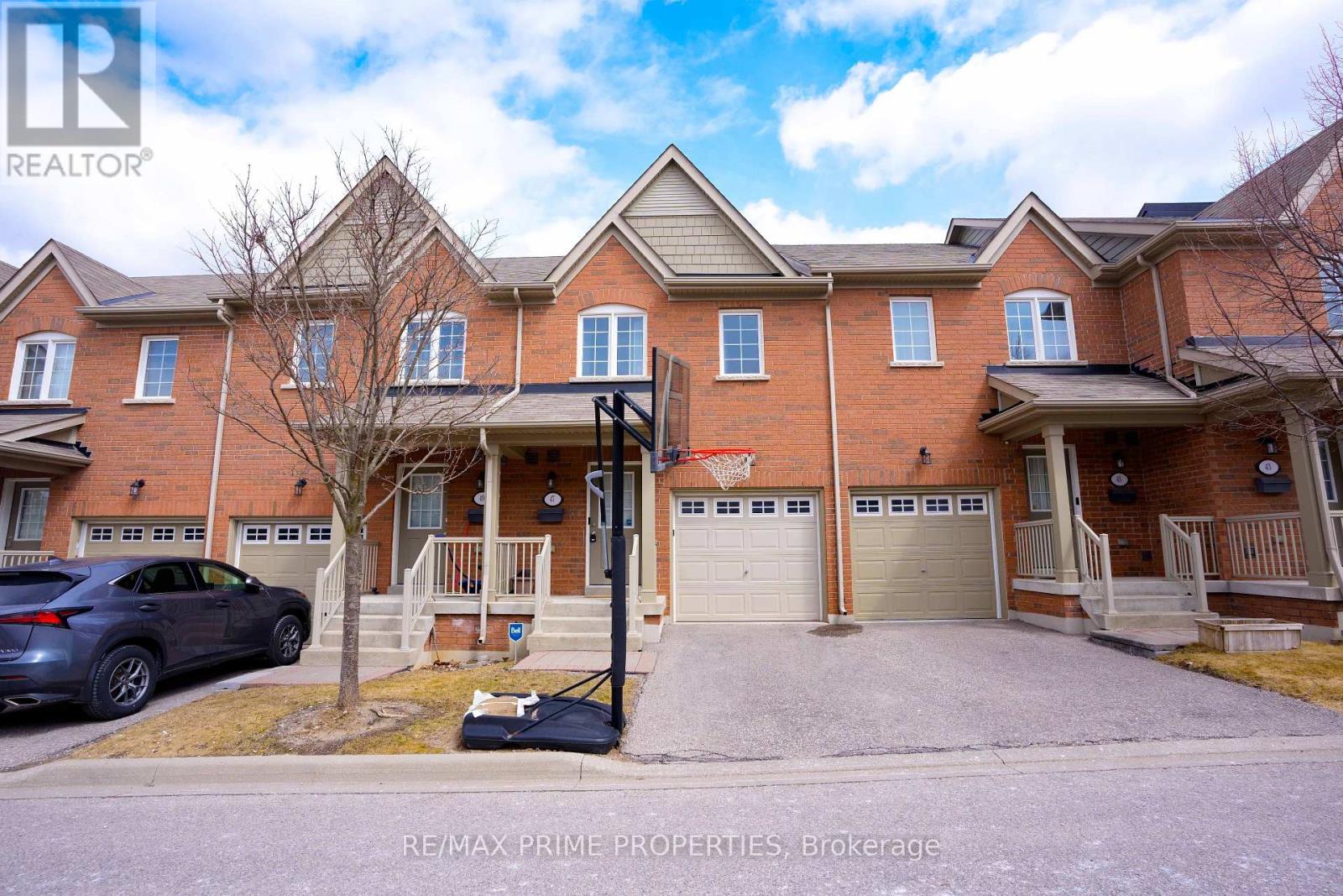 Property at 47 EDWIN PEARSON STREET image 2