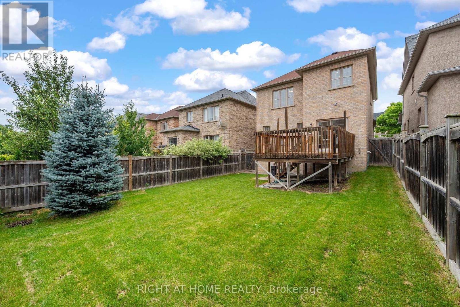 Property at 255 QUEEN FILOMENA AVENUE image 2