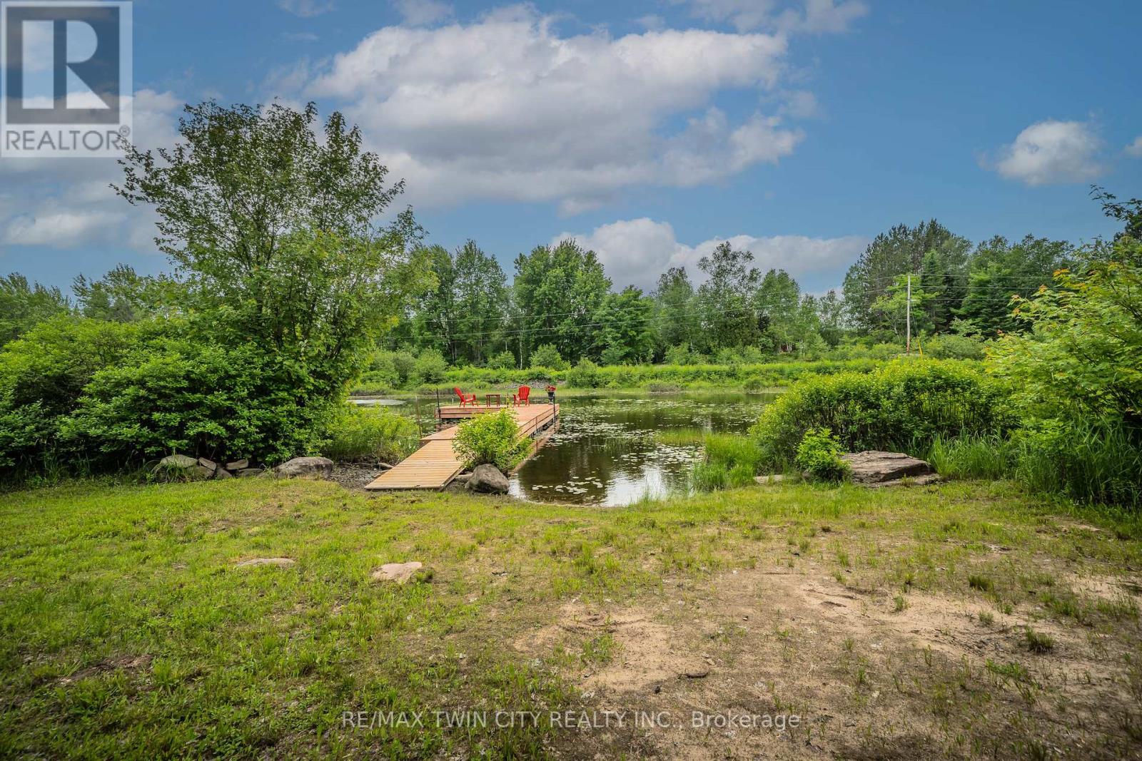 5 Bridge Road, Magnetawan, Ontario  P0A 1P0 - Photo 34 - X12076035
