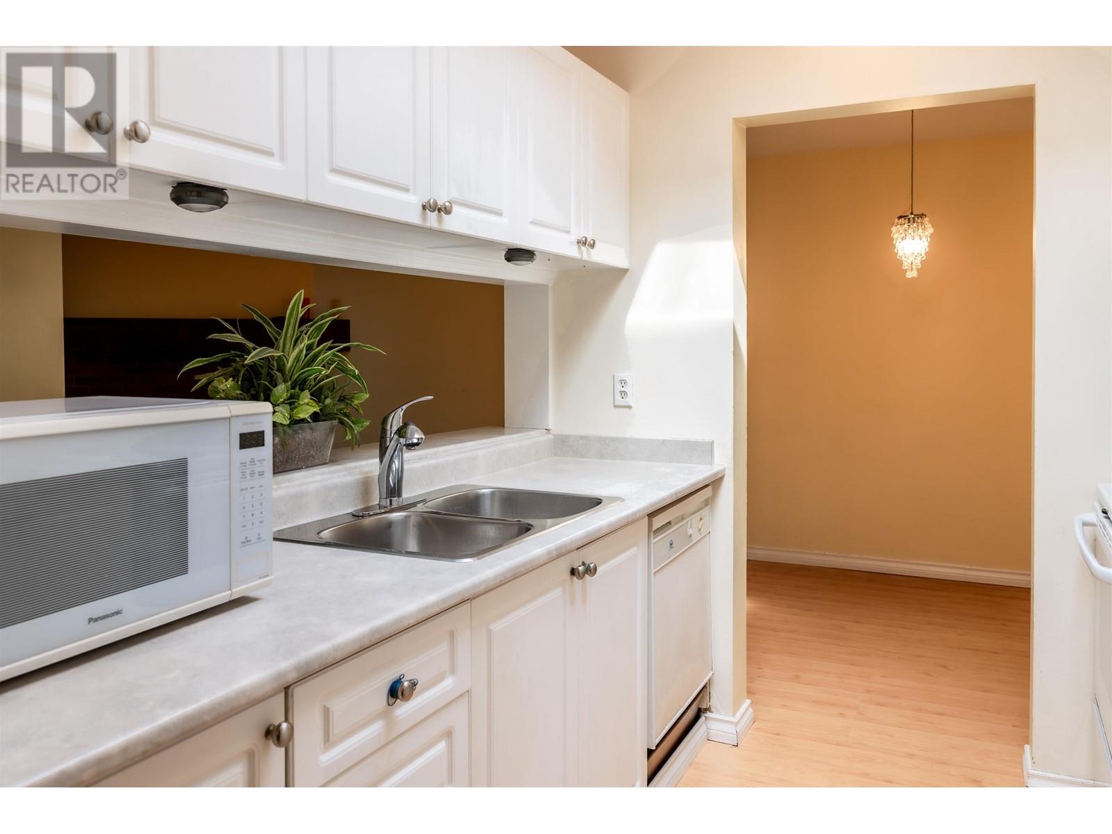 335 7651 Minoru Boulevard, Richmond, British Columbia  V6Y 1Z3 - Photo 4 - R2985970