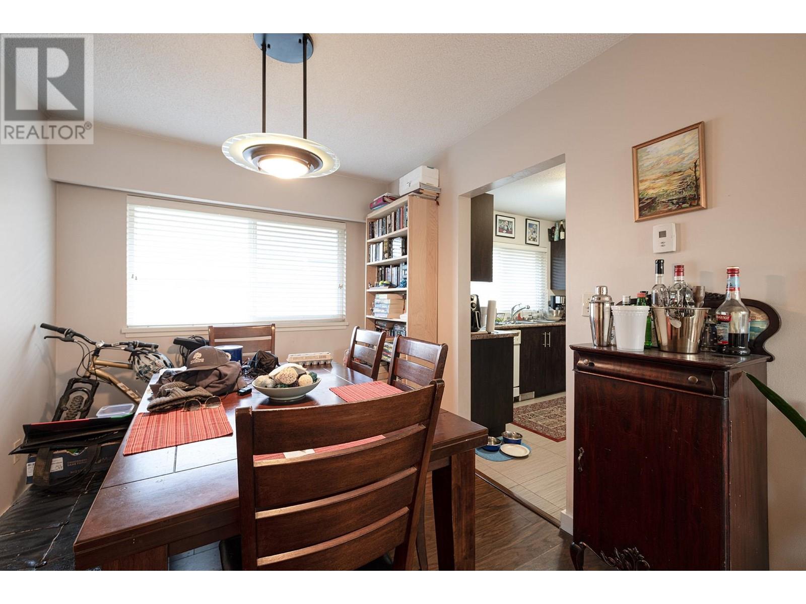 3871 Youngmore Road, Richmond, British Columbia  V7C 1R5 - Photo 9 - R2988361