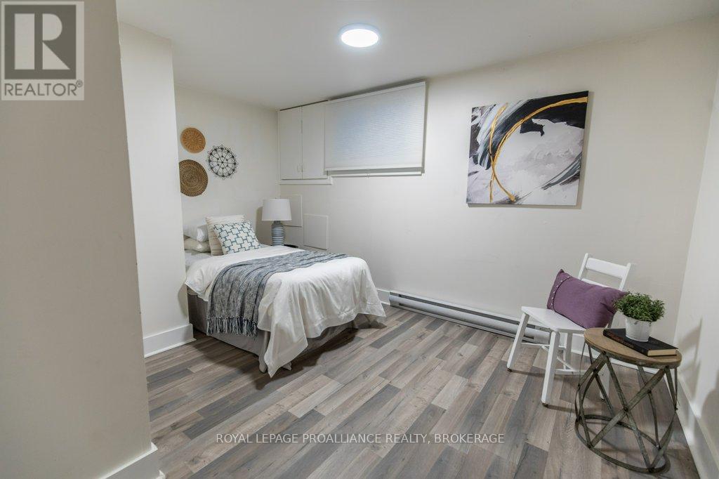 119 Montreal Street, Kingston, Ontario  K7K 3E9 - Photo 33 - X12073767