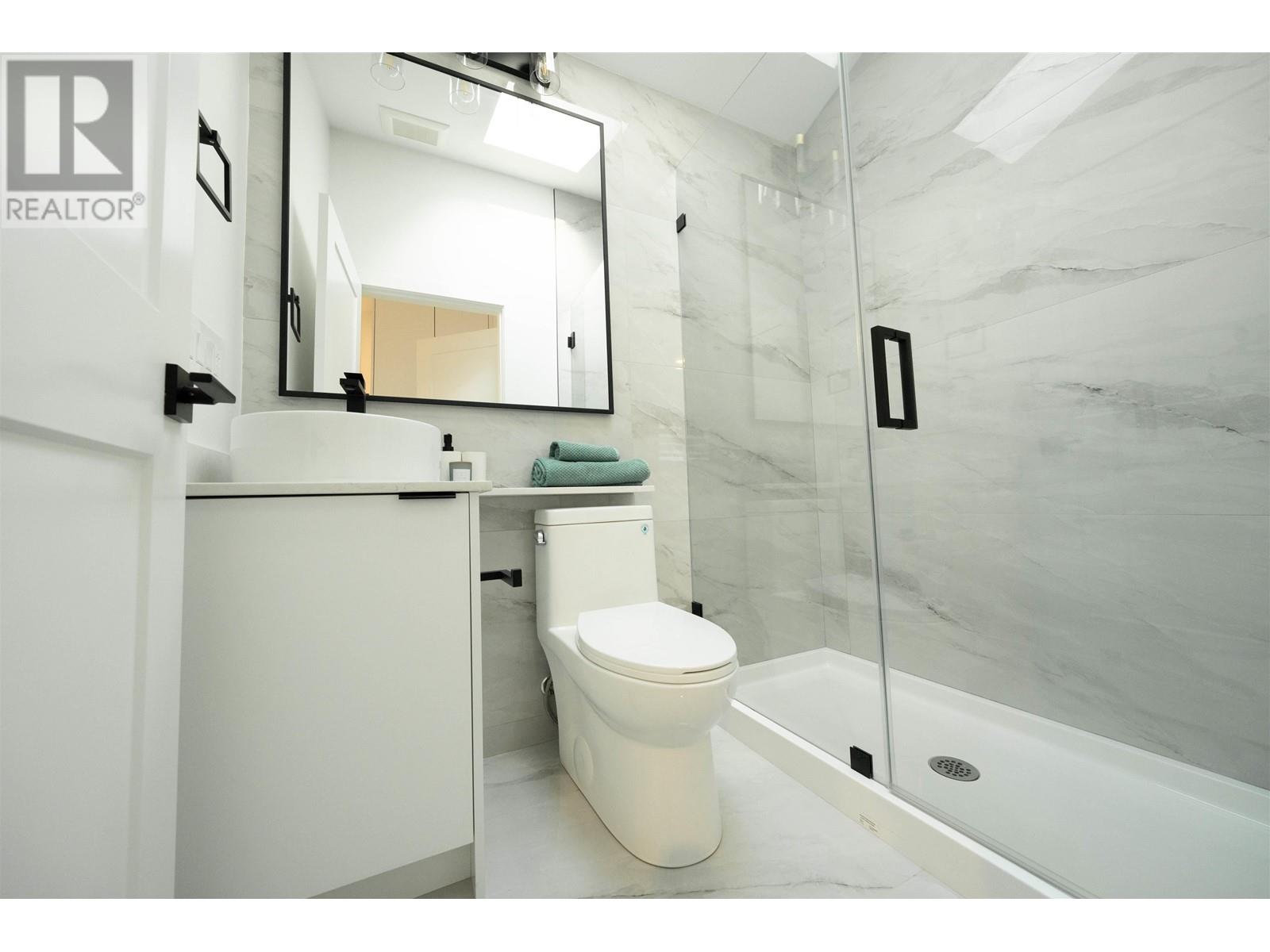848 E 38th Avenue, Vancouver, British Columbia  V5W 1J3 - Photo 17 - R2987871