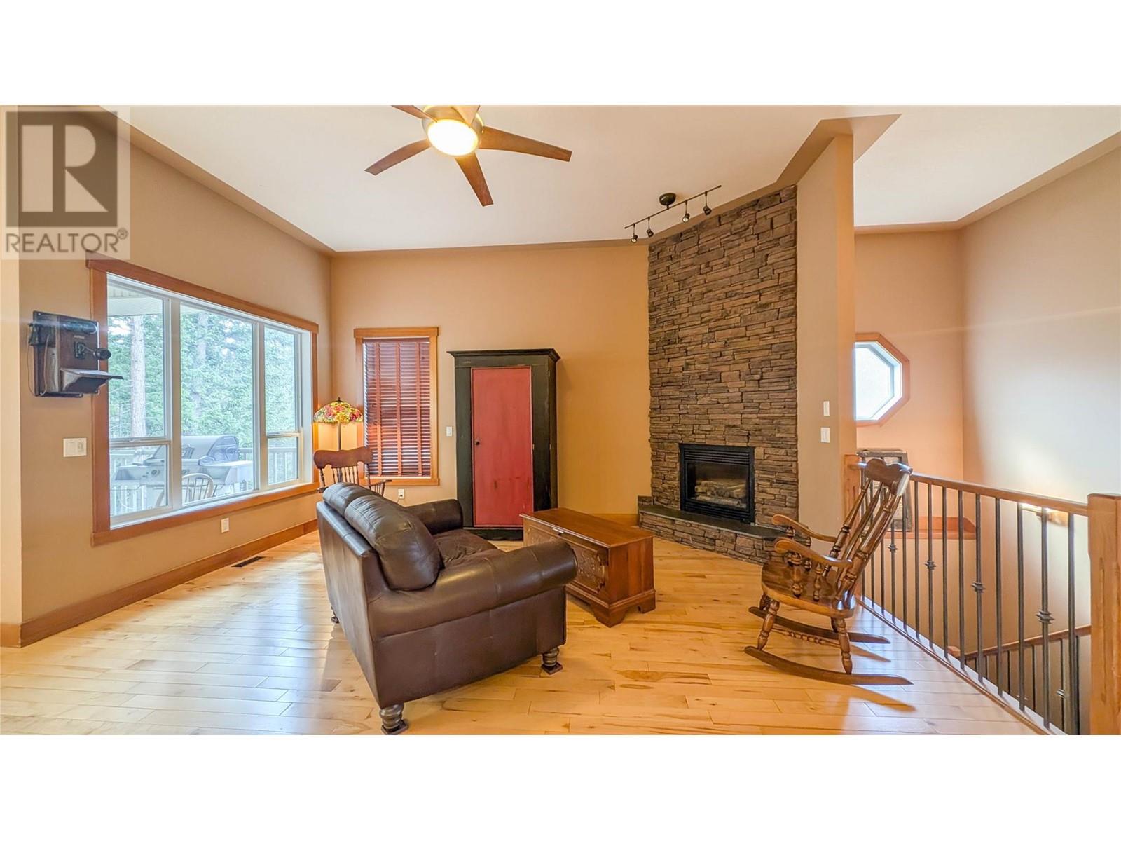 Property at 1545 Mt Fisher Crescent image 1