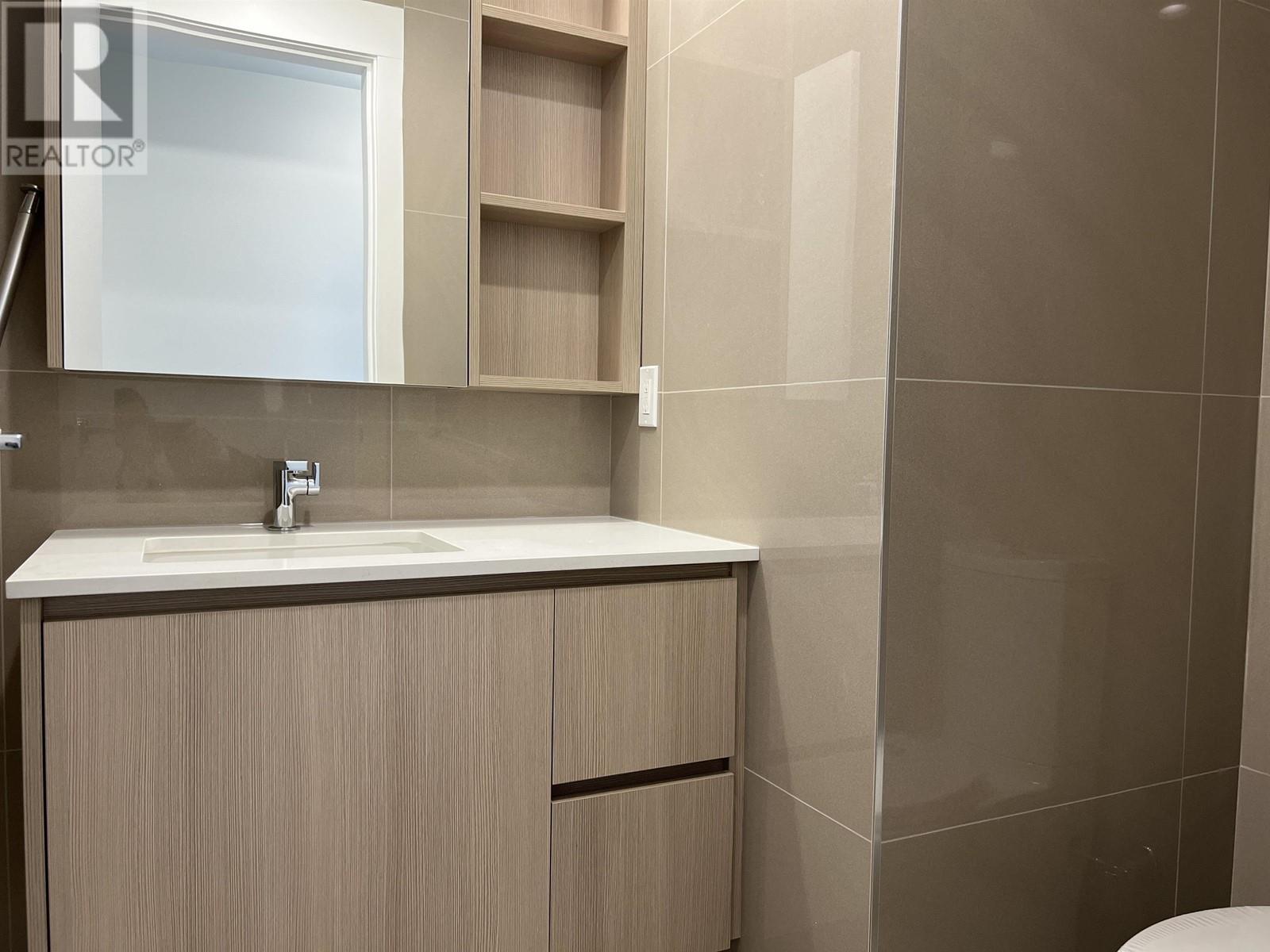 2405 618 Carnarvon Street, New Westminster, British Columbia  V3M 1E9 - Photo 18 - R2989170