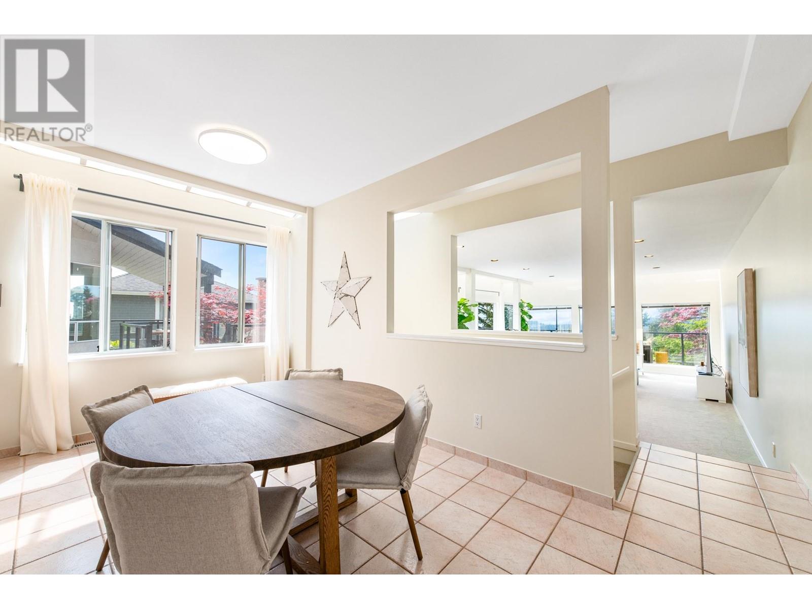 4210 Starlight Way, North Vancouver, British Columbia  V7N 4L5 - Photo 14 - R2989171
