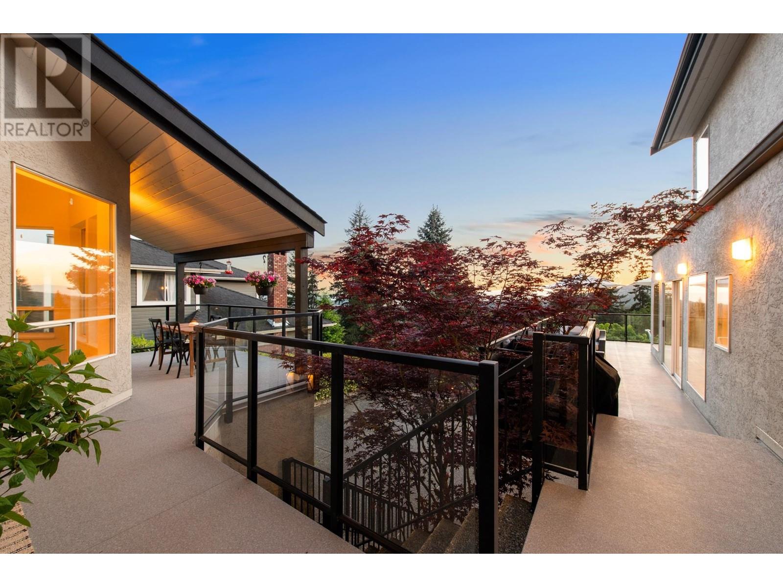 4210 Starlight Way, North Vancouver, British Columbia  V7N 4L5 - Photo 5 - R2989171