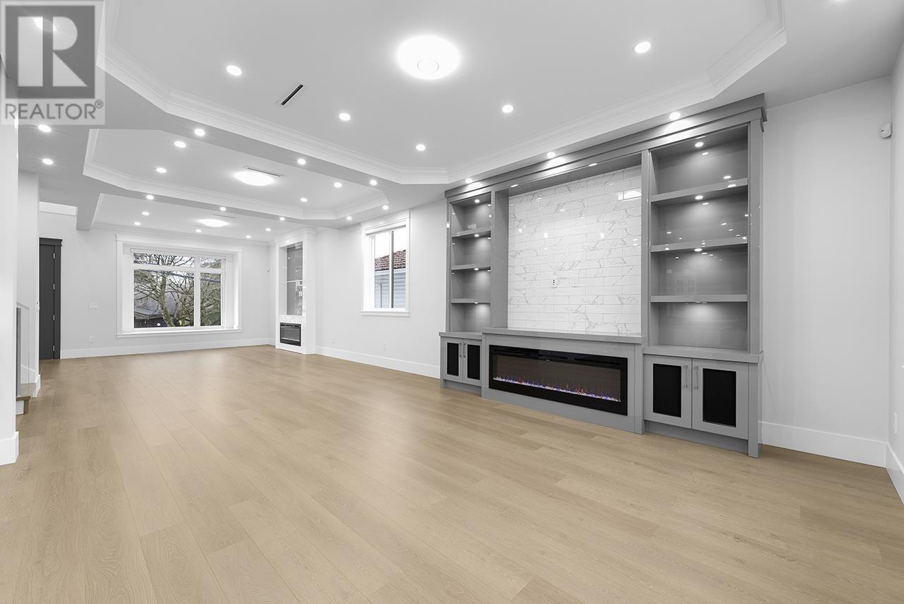 Property at 6036 BRANTFORD AVENUE image 3