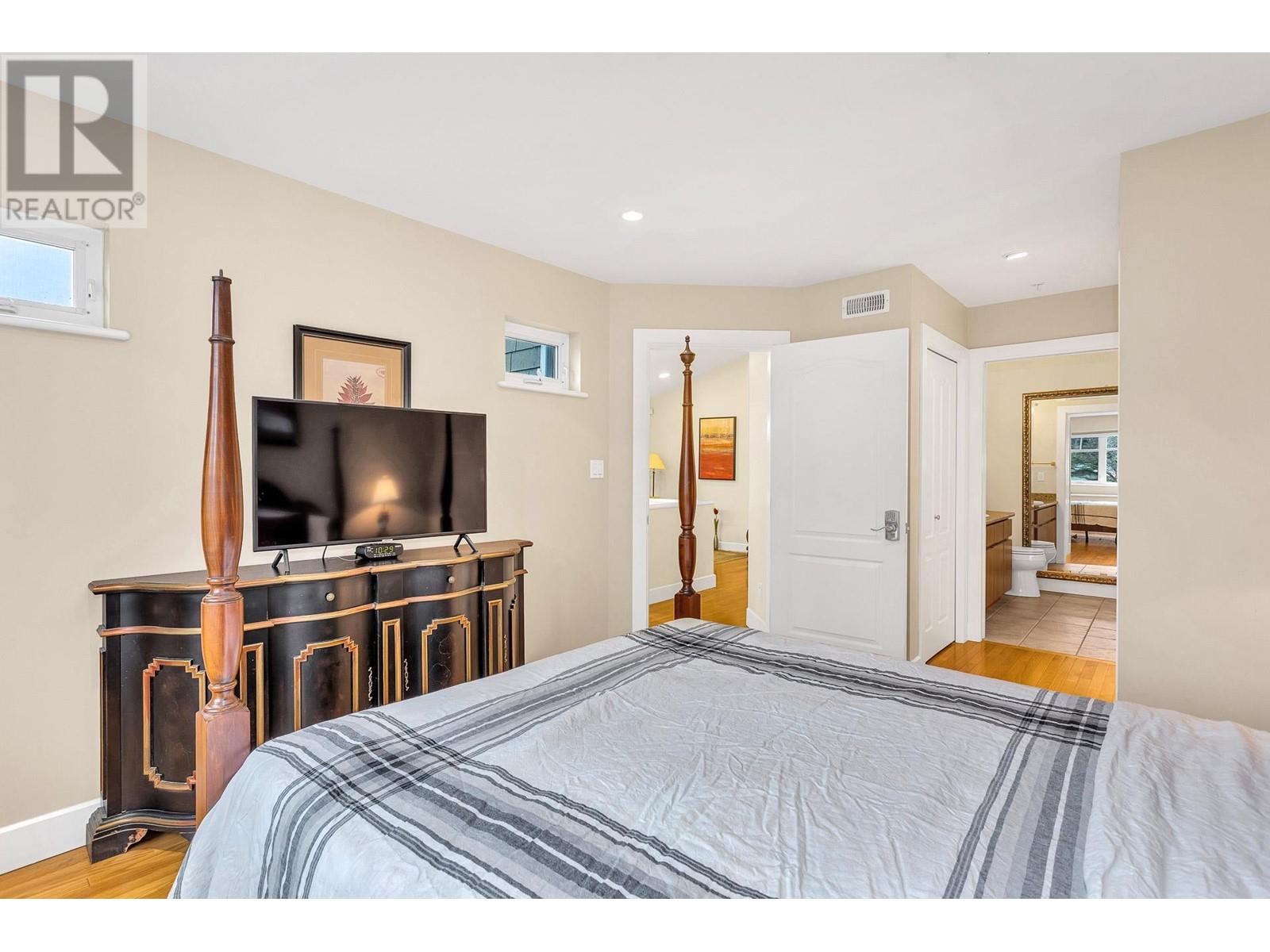 7408 Laburnum Street, Vancouver, British Columbia  V6P 5N3 - Photo 21 - R2989179