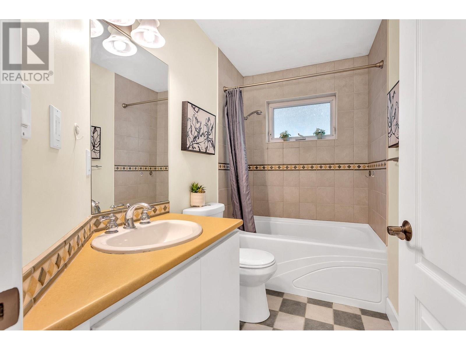 7408 Laburnum Street, Vancouver, British Columbia  V6P 5N3 - Photo 25 - R2989179