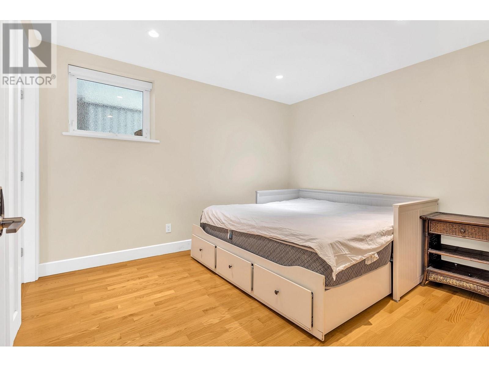 7408 Laburnum Street, Vancouver, British Columbia  V6P 5N3 - Photo 28 - R2989179