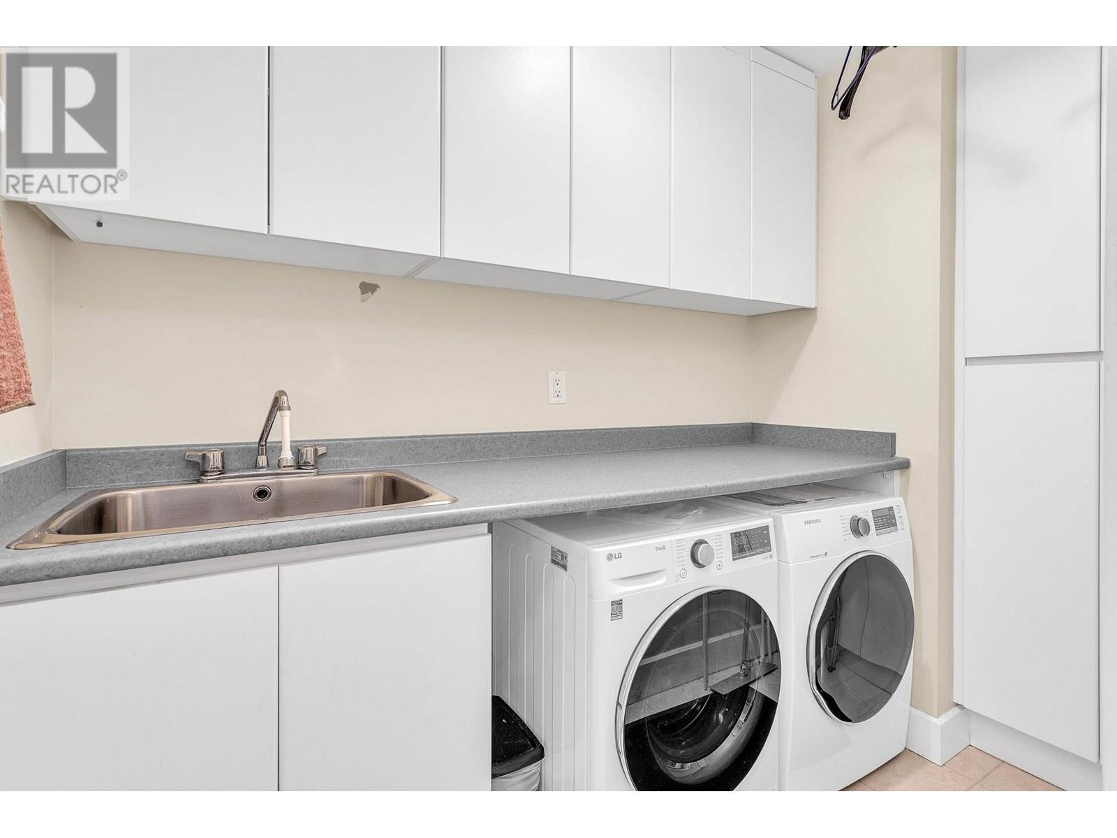 7408 Laburnum Street, Vancouver, British Columbia  V6P 5N3 - Photo 30 - R2989179