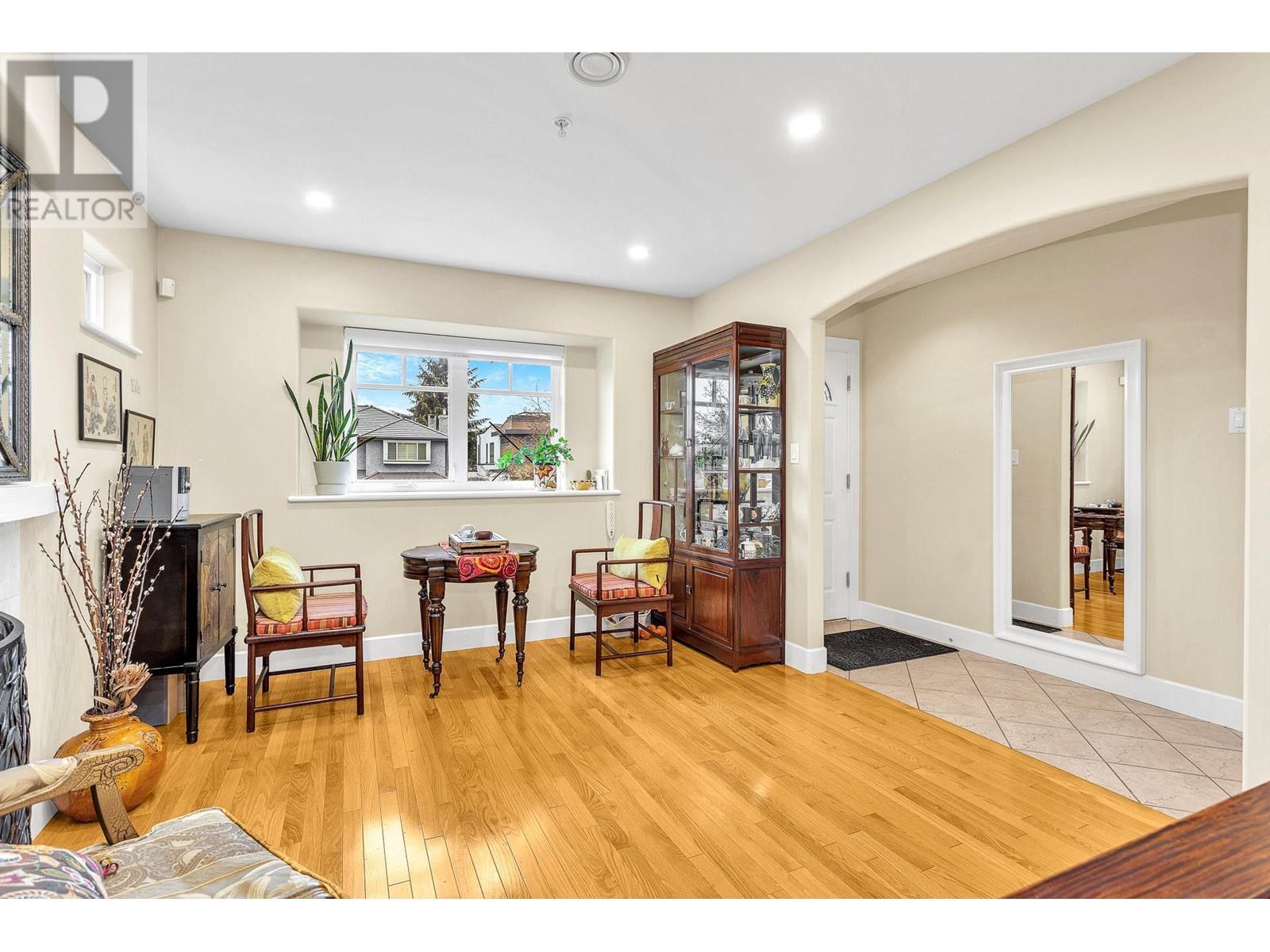 7408 Laburnum Street, Vancouver, British Columbia  V6P 5N3 - Photo 6 - R2989179
