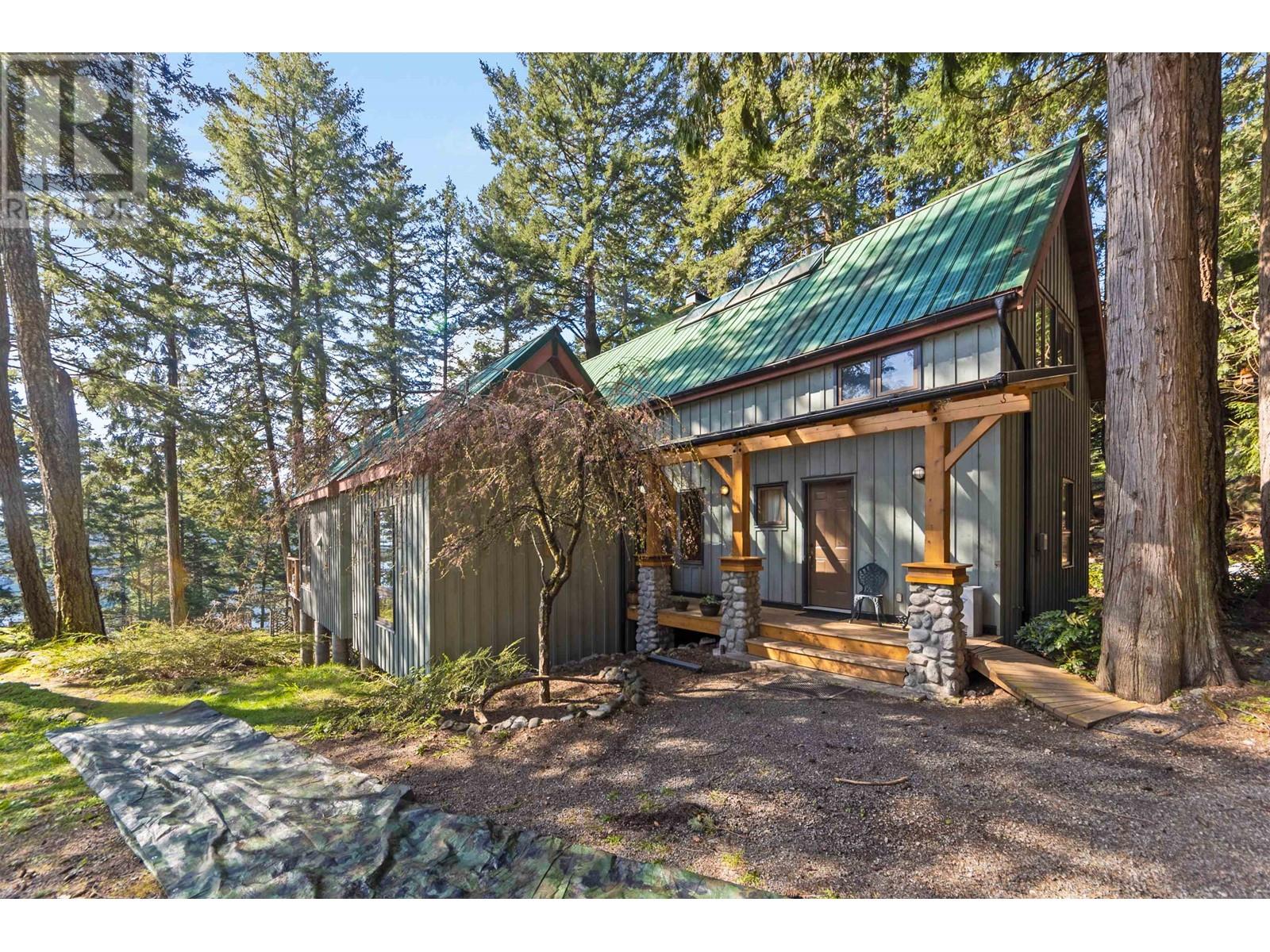 269 David Road, Bowen Island, British Columbia  V0N 1G2 - Photo 1 - R2989192