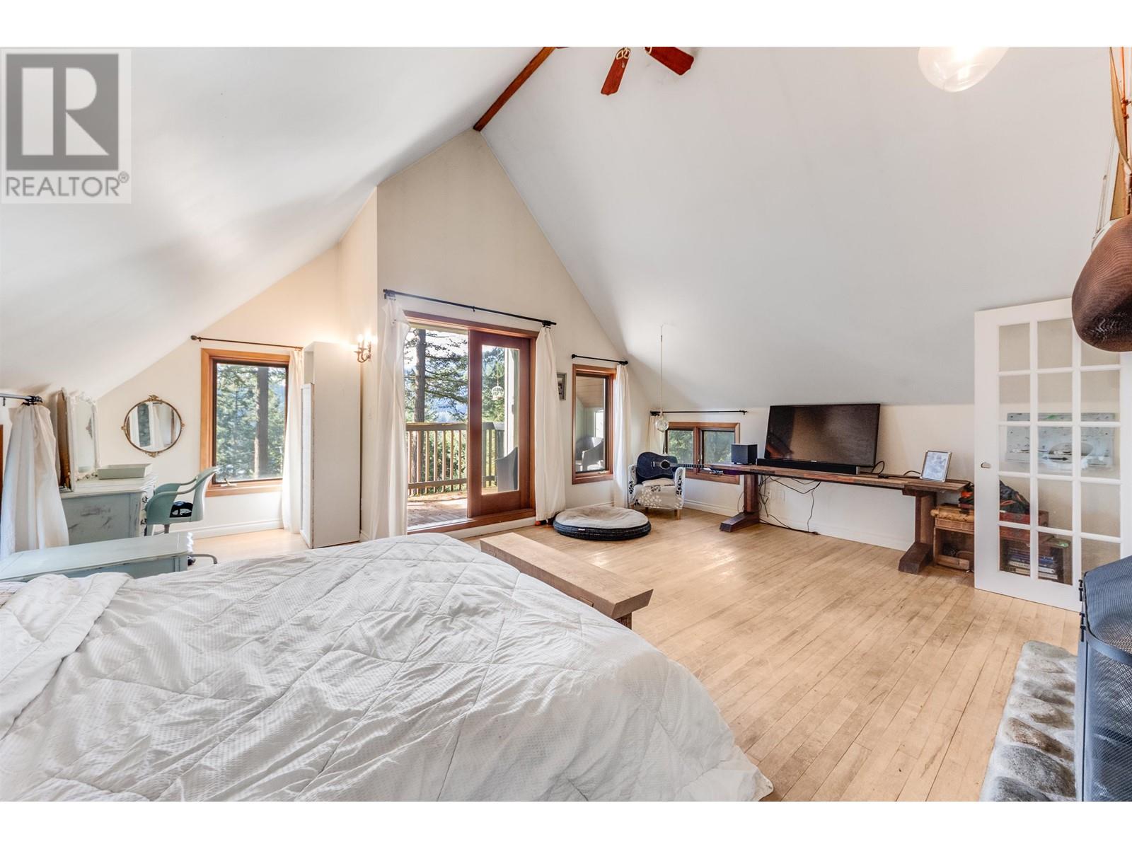 269 David Road, Bowen Island, British Columbia  V0N 1G2 - Photo 21 - R2989192