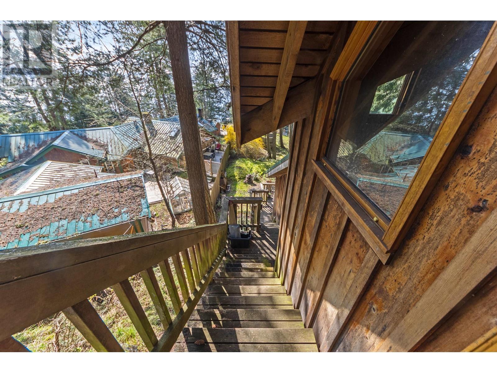 269 David Road, Bowen Island, British Columbia  V0N 1G2 - Photo 32 - R2989192