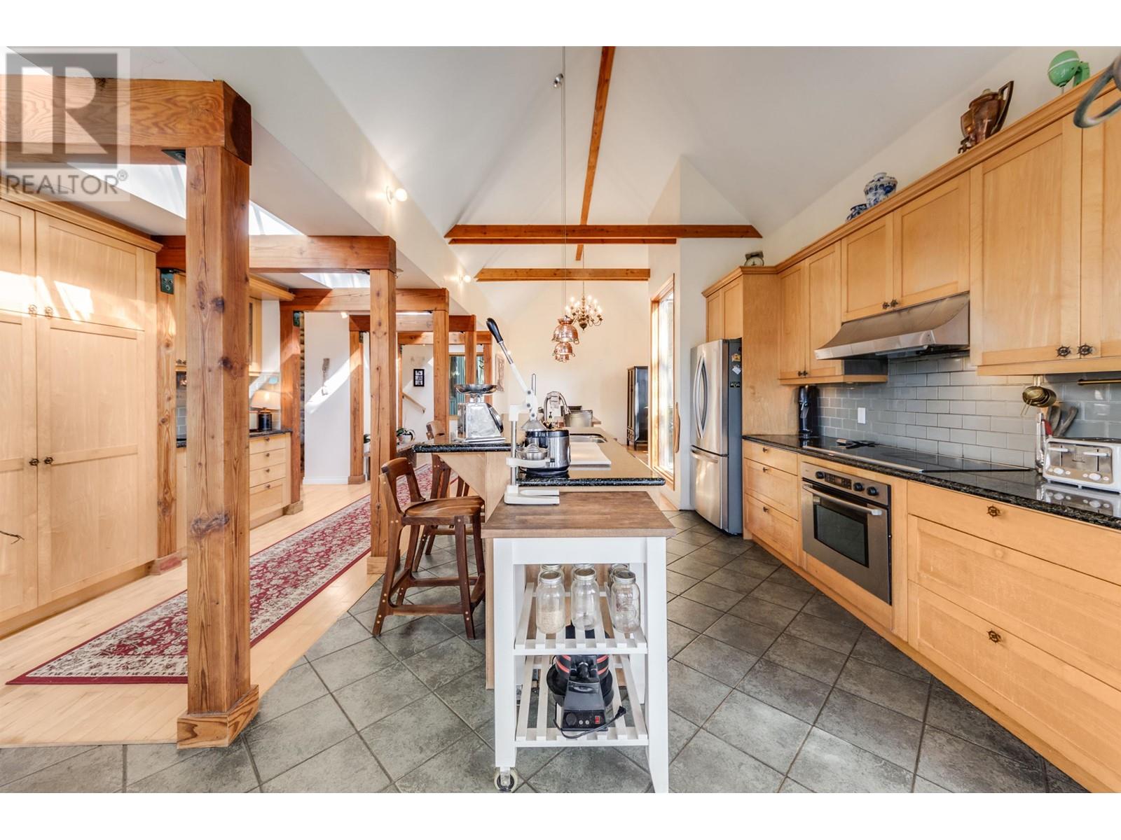 269 David Road, Bowen Island, British Columbia  V0N 1G2 - Photo 6 - R2989192