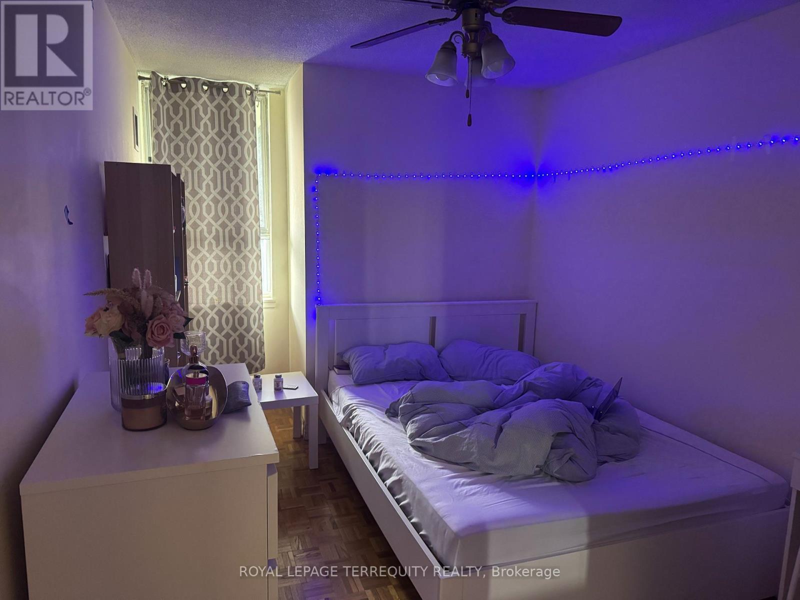 605 - 40 Panorama Court, Toronto, Ontario  M9V 4M1 - Photo 9 - W12075382