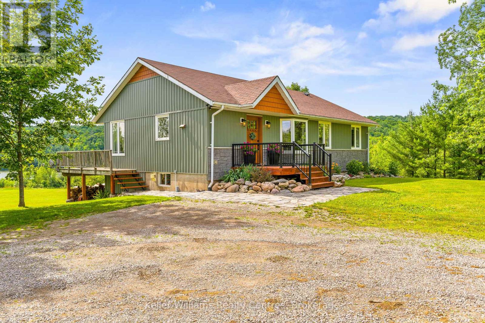 210182 Burgess Side Road, Georgian Bluffs, Ontario  N0H 1S0 - Photo 30 - X12010574