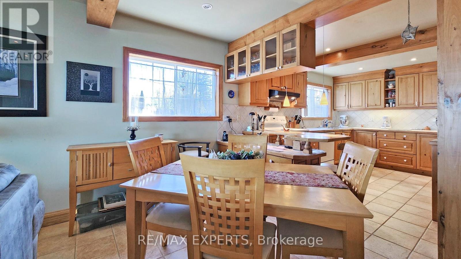 319 Limerick Street, Innisfil, Ontario  L0L 1K0 - Photo 22 - N12076105