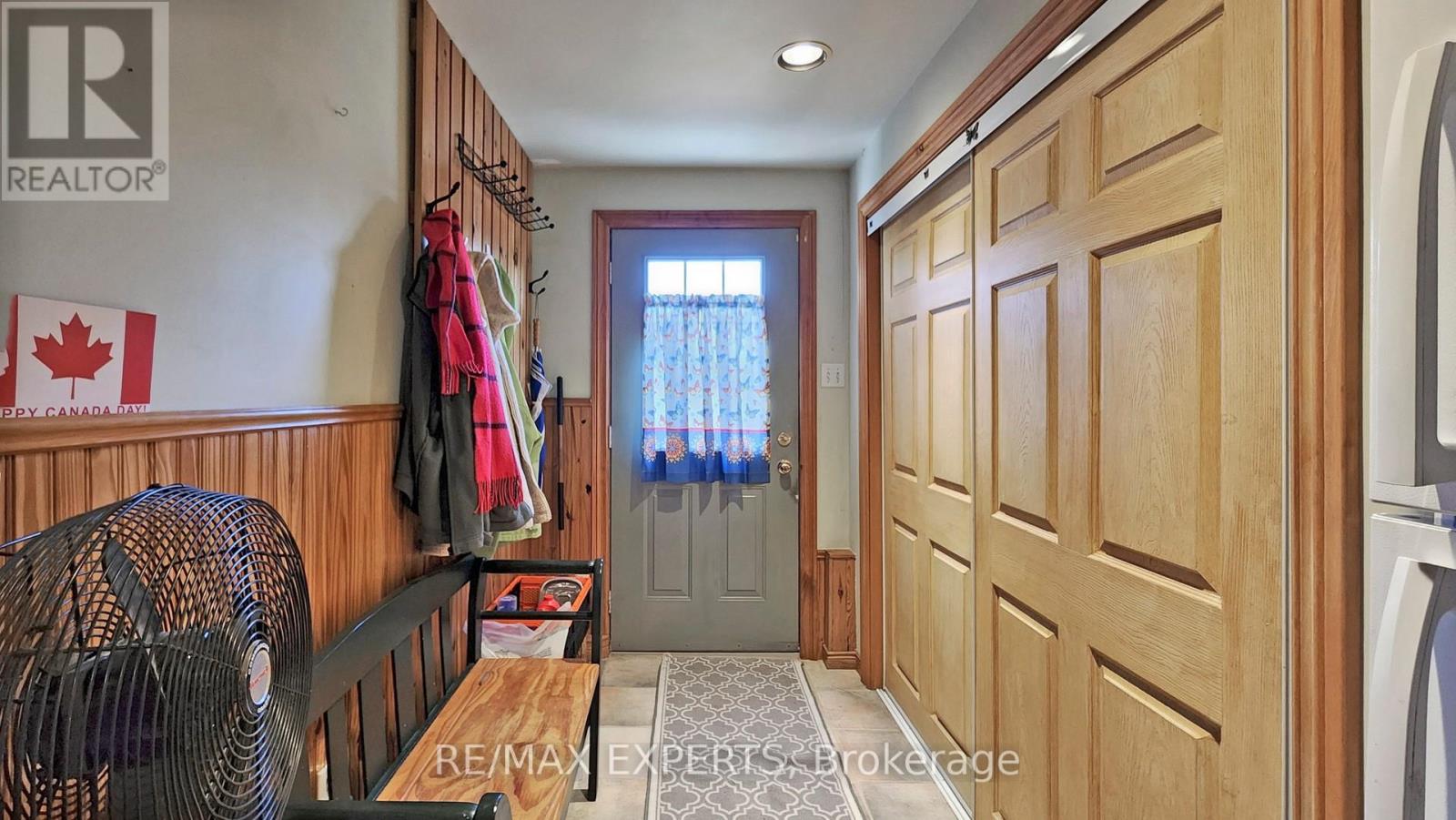 319 Limerick Street, Innisfil, Ontario  L0L 1K0 - Photo 26 - N12076105