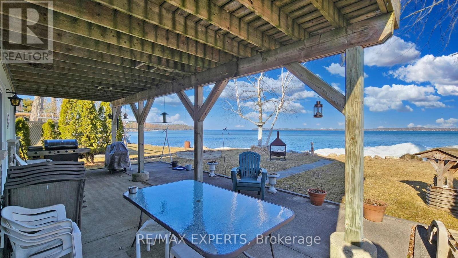 319 Limerick Street, Innisfil, Ontario  L0L 1K0 - Photo 4 - N12076105