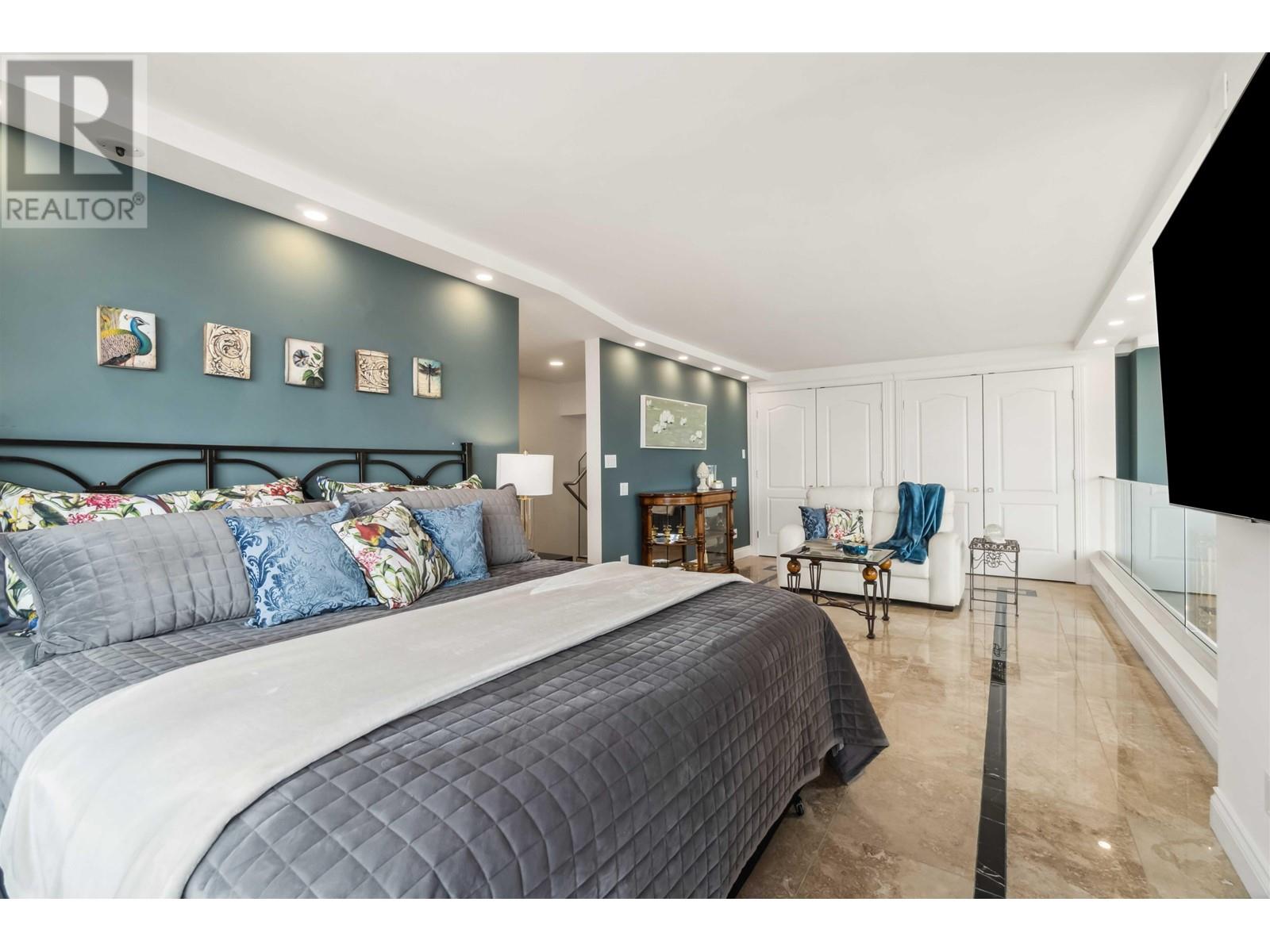 Listing Picture 26 of 40 : 802 1236 BIDWELL STREET, Vancouver / 溫哥華 - 魯藝地產 Yvonne Lu Group - MLS Medallion Club Member