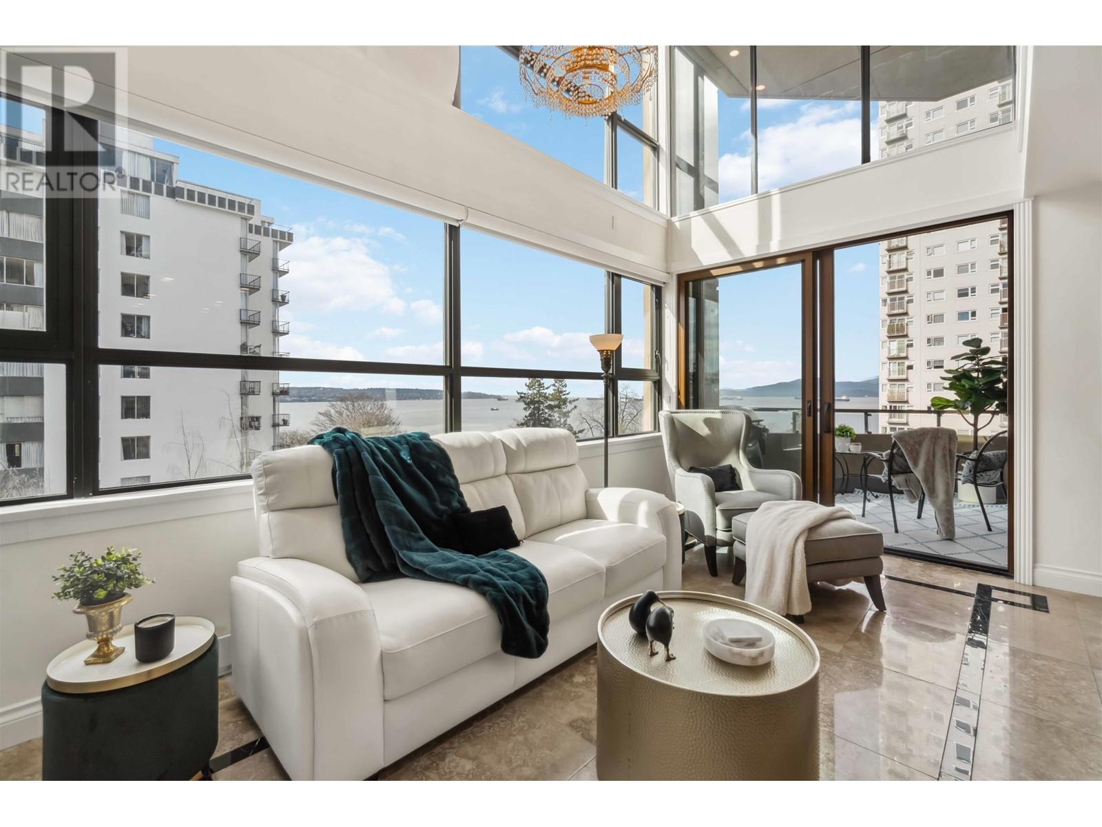 Listing Picture 4 of 40 : 802 1236 BIDWELL STREET, Vancouver / 溫哥華 - 魯藝地產 Yvonne Lu Group - MLS Medallion Club Member