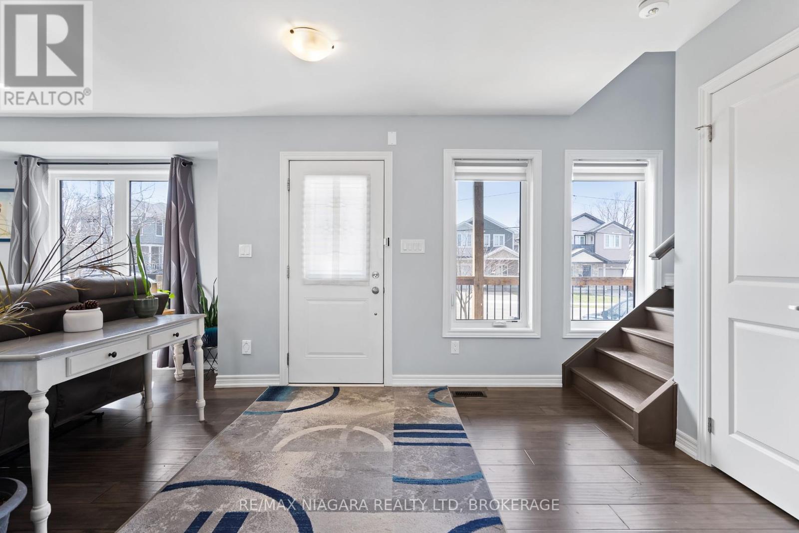 Property at 18 SHELLEY AVENUE image 4