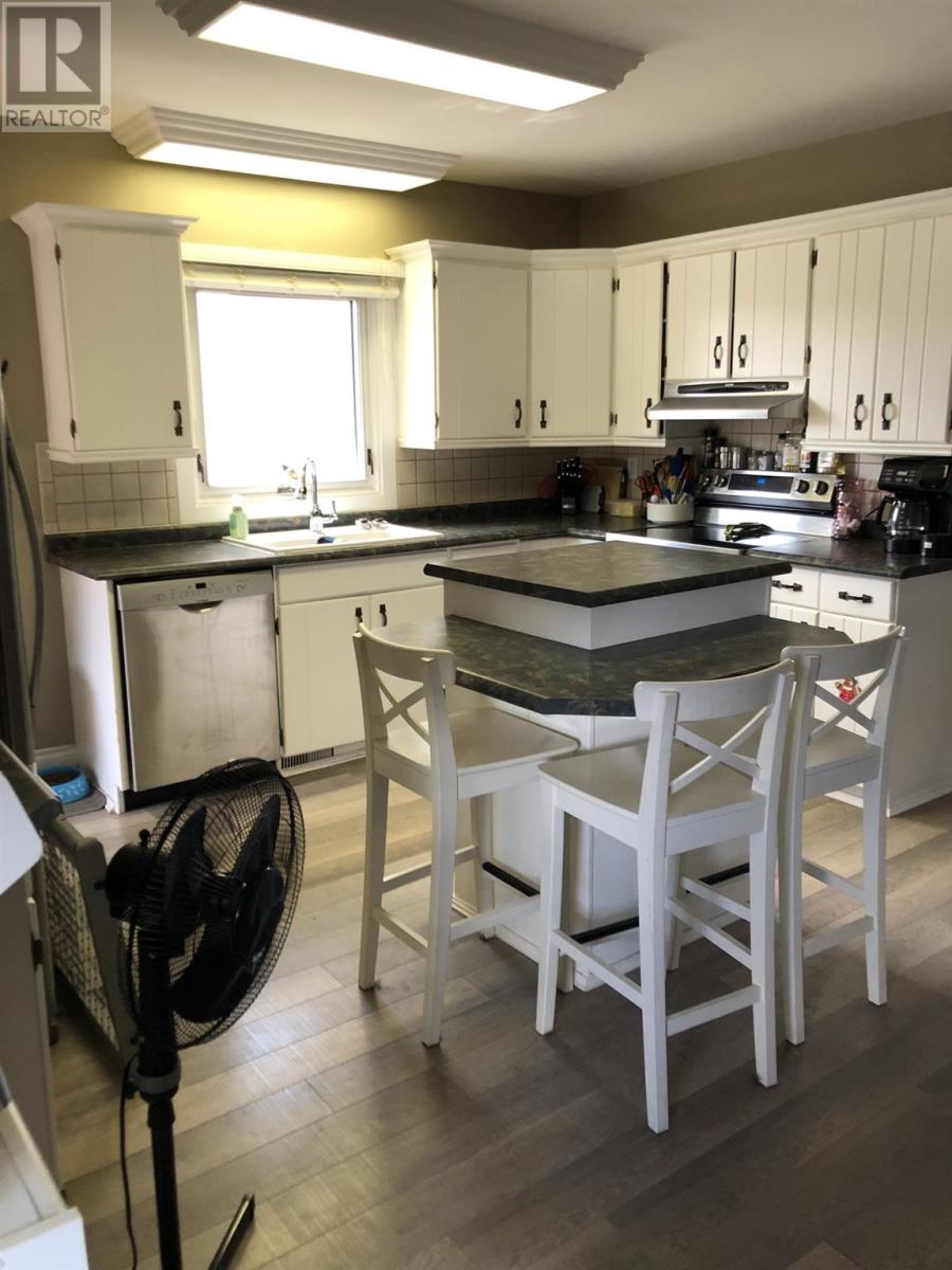155 Prospect Ave, Thunder Bay, Ontario  P7A 5L5 - Photo 7 - TB250734