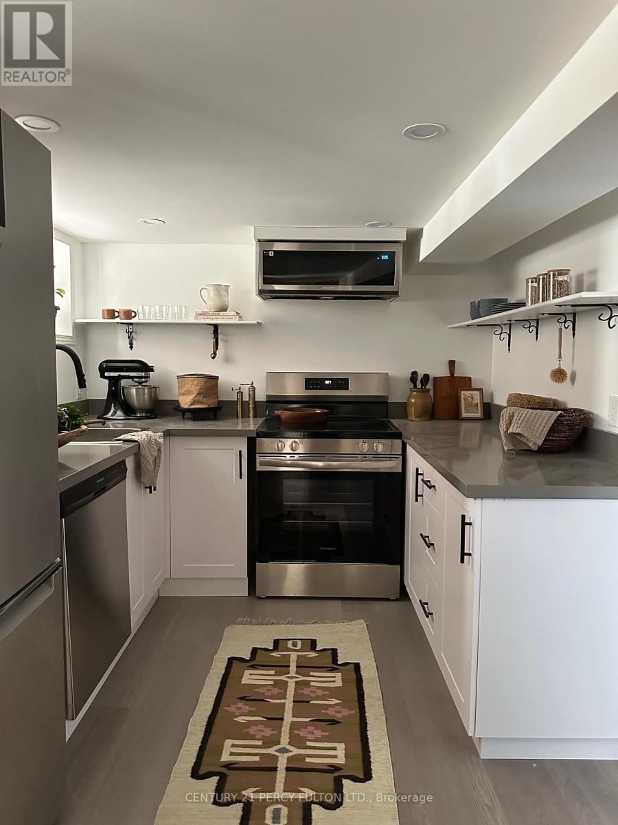 251 Westmount Avenue, Toronto, Ontario  M6E 3M9 - Photo 3 - C12076144