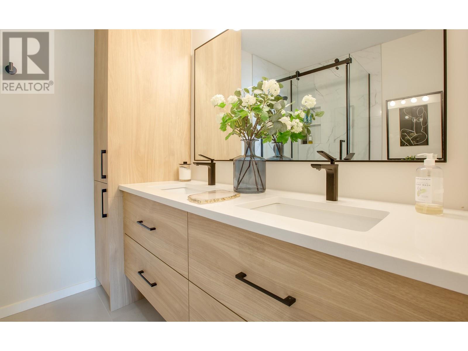 5 301 Klahanie Drive, Port Moody, British Columbia  V3H 0C2 - Photo 13 - R2988387