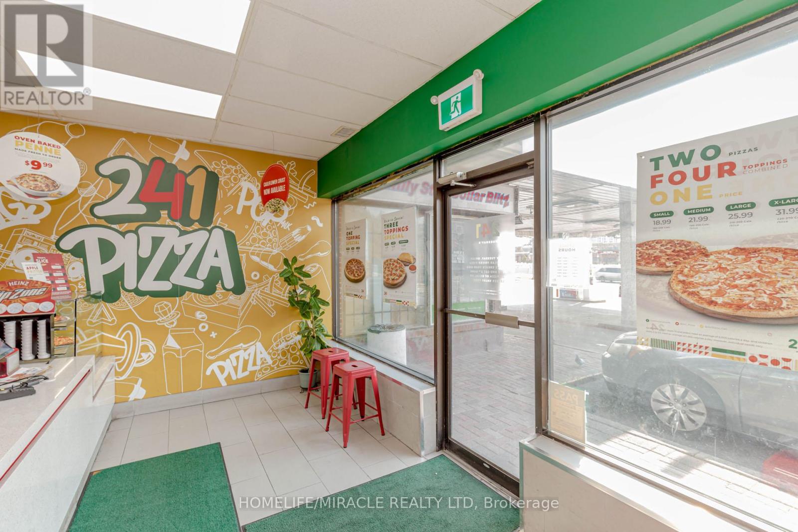 Property at #1 - 2372 EGLINTON AVENUE E image 4