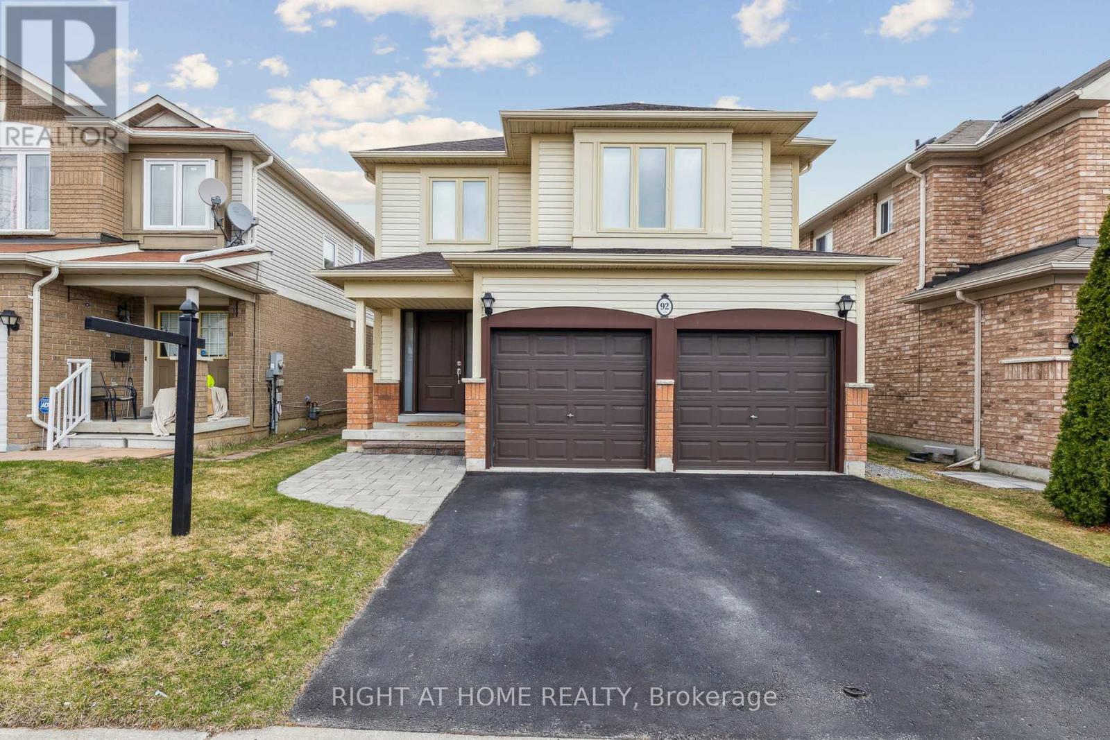 Property at 92 LONGUEUIL PLACE image 2