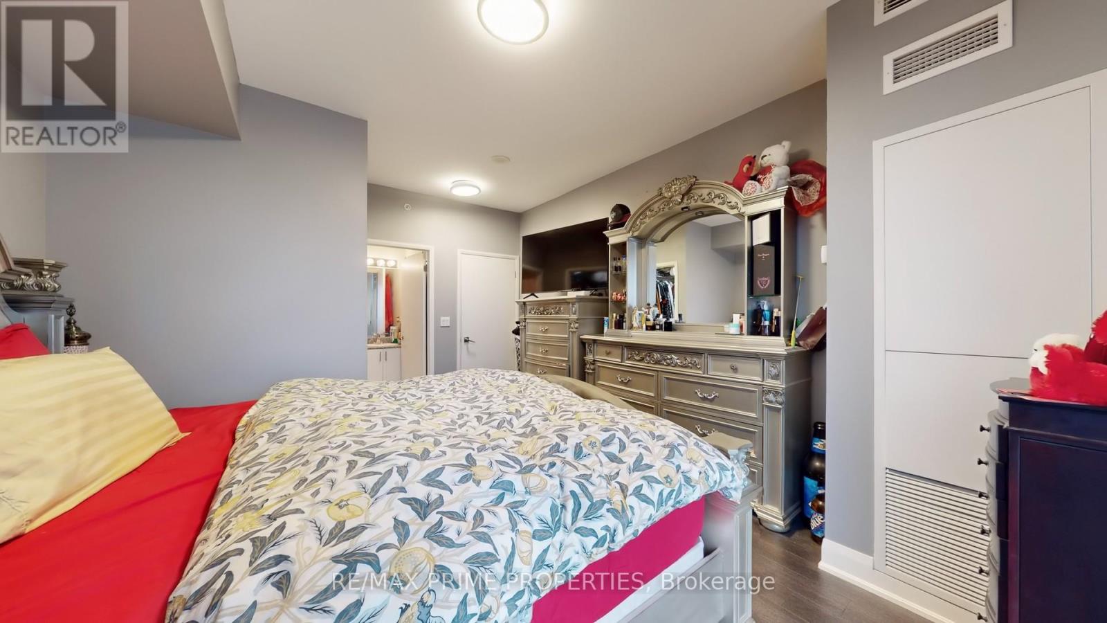 1307 - 2900 Highway 7 Road, Vaughan, Ontario  L4H 0G3 - Photo 21 - N12076181