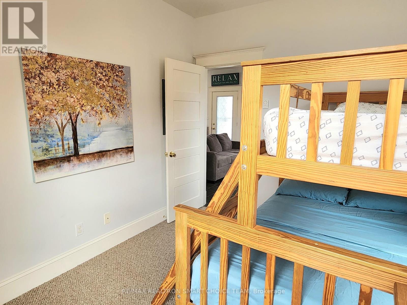 18 Meadow View Lane, Prince Edward County, Ontario  K0K 1P0 - Photo 21 - X12076163