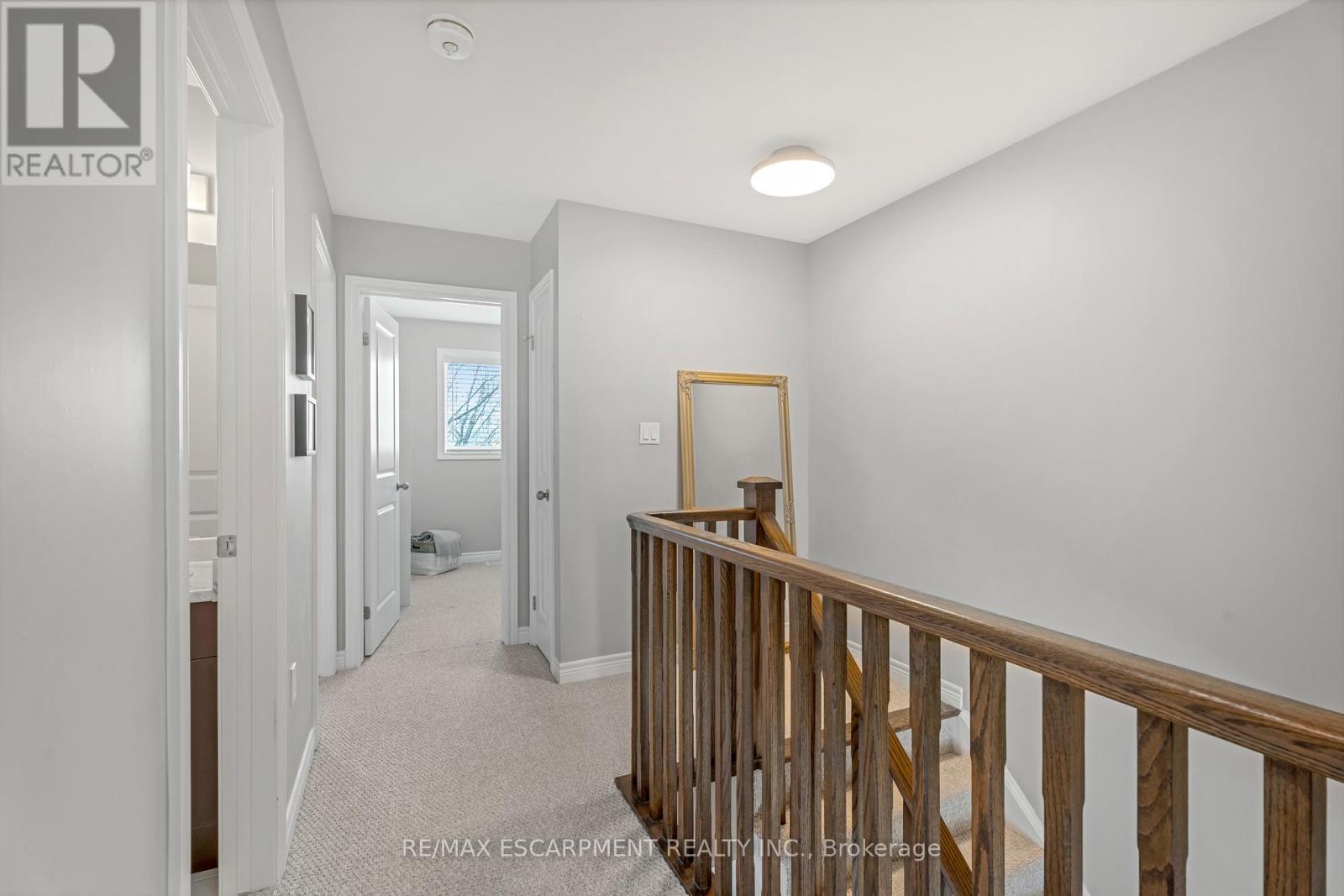 19 - 122 Dundas Street E, Hamilton, Ontario  L9H 7N3 - Photo 17 - X12076169