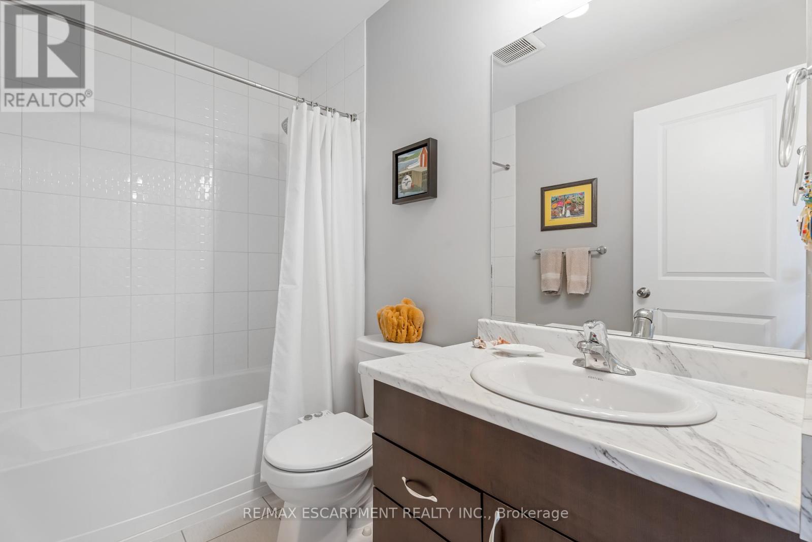 19 - 122 Dundas Street E, Hamilton, Ontario  L9H 7N3 - Photo 23 - X12076169