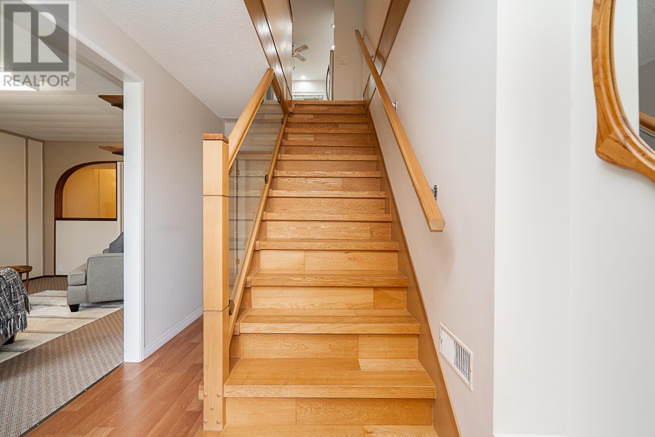207 Harvard Drive, Port Moody, British Columbia  V3H 1S9 - Photo 17 - R2988652