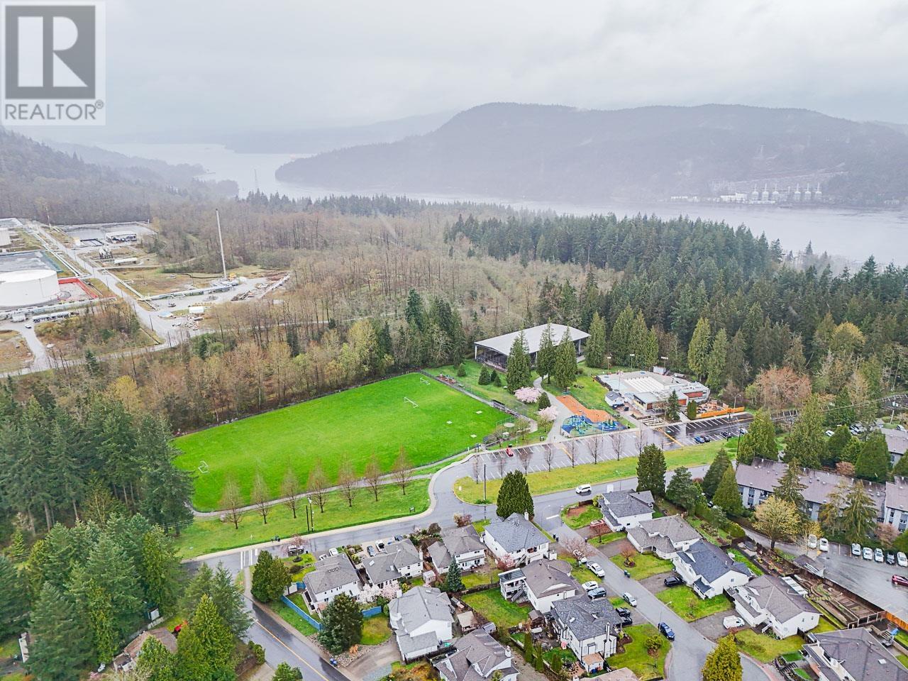 207 Harvard Drive, Port Moody, British Columbia  V3H 1S9 - Photo 34 - R2988652