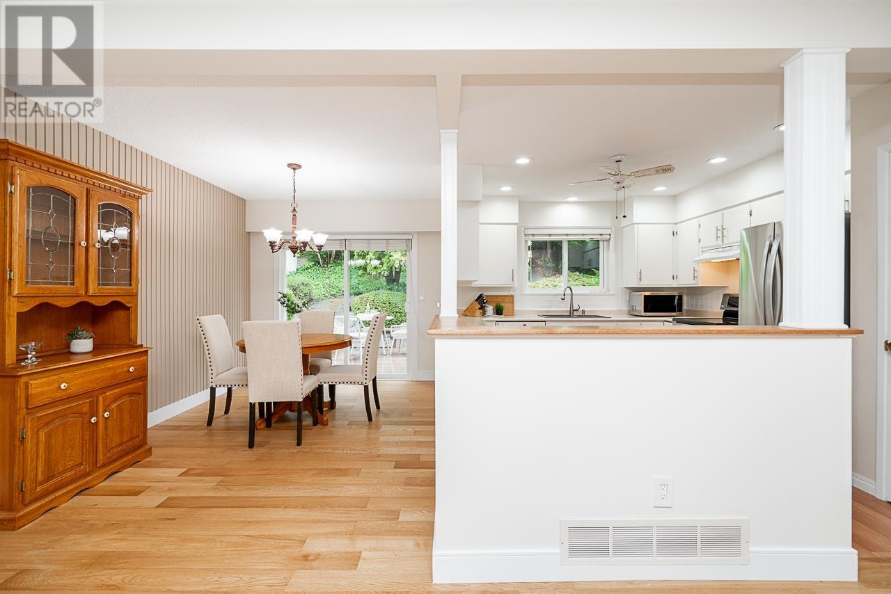 207 Harvard Drive, Port Moody, British Columbia  V3H 1S9 - Photo 11 - R2988652