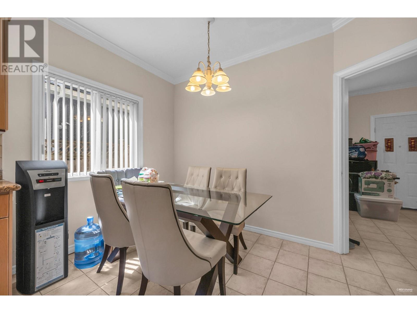 4989 Smith Avenue, Burnaby, British Columbia  V5G 2W6 - Photo 13 - R2988932