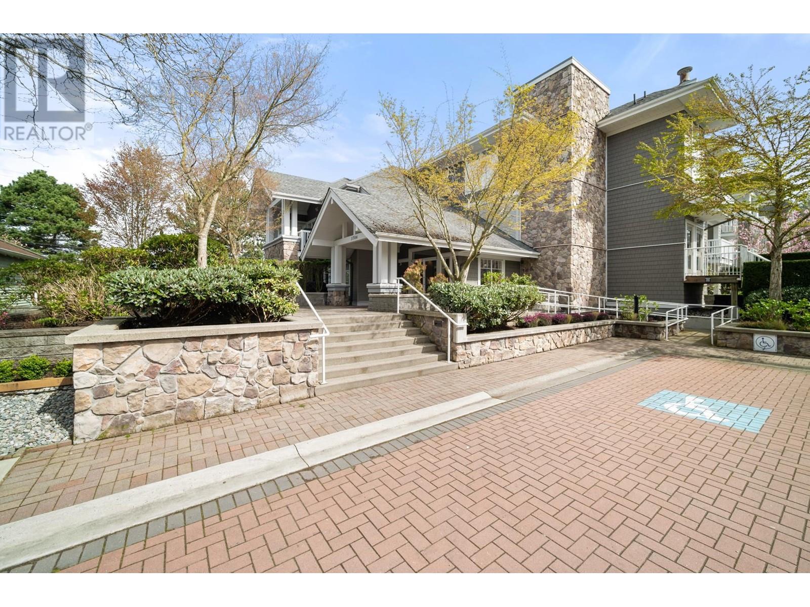 110 1706 56 Street, Delta, British Columbia  V4L 2R3 - Photo 2 - R2989159