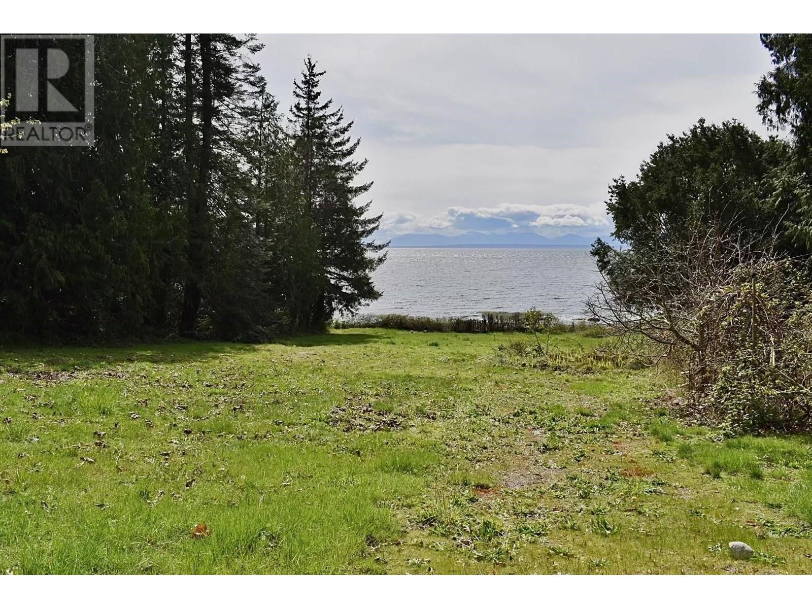 2763 Lower Road, Roberts Creek, British Columbia  V0N 2W4 - Photo 8 - R2988176