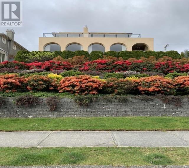 Property at 3705 PUGET DRIVE image 4