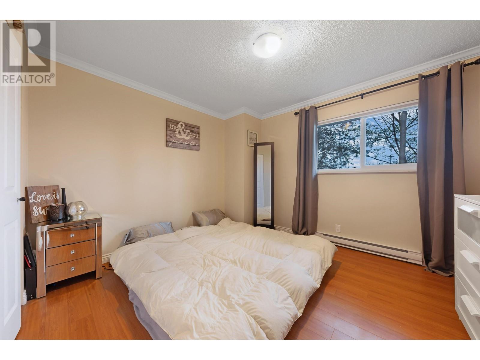 3058 Smith Avenue, Burnaby, British Columbia  V5G 4M6 - Photo 13 - R2989214