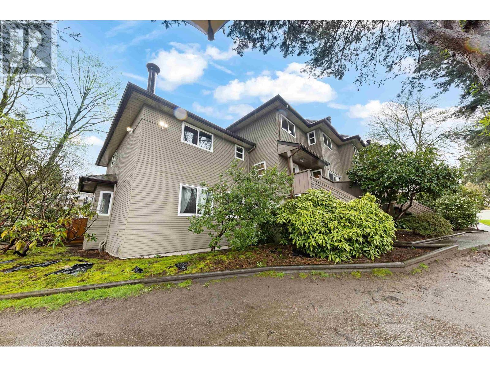 3058 Smith Avenue, Burnaby, British Columbia  V5G 4M6 - Photo 21 - R2989214