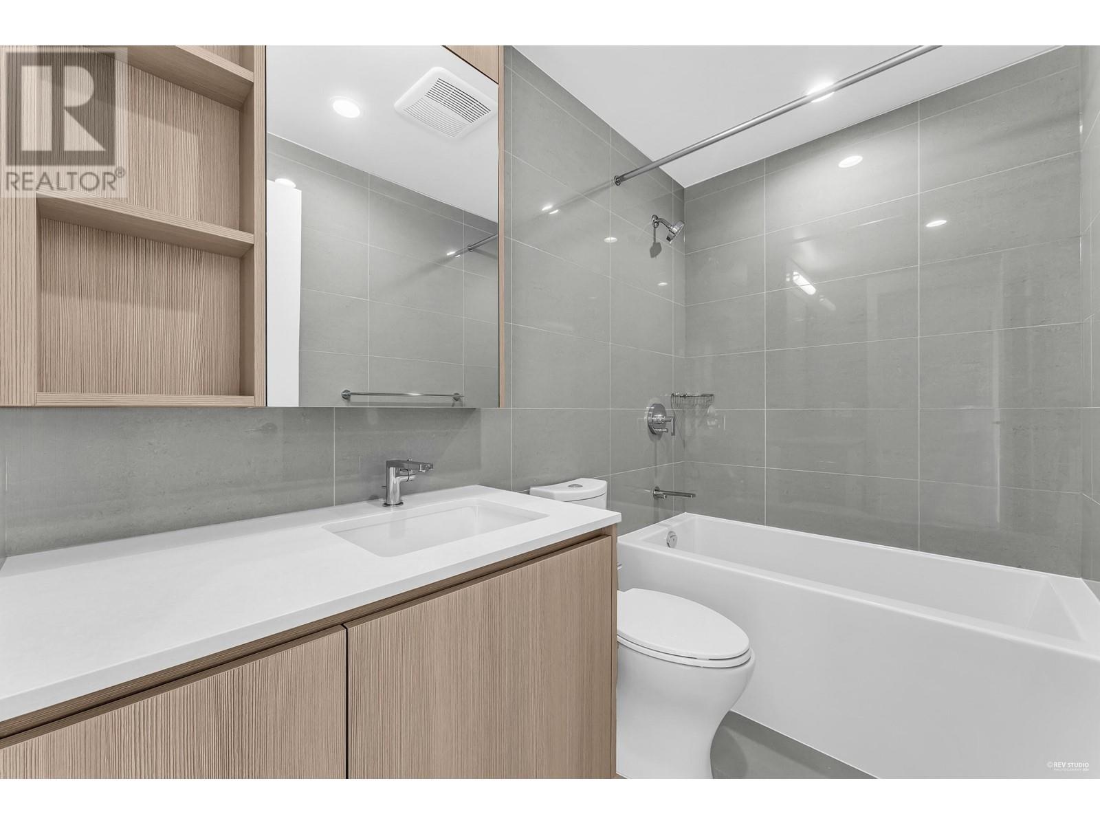 2103 618 Carnarvon Street, New Westminster, British Columbia  V3M 1E9 - Photo 22 - R2989230
